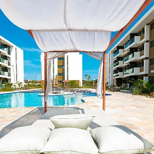 https://mana-beach-experience-muro-alto-c112-um-quarto-por-carpediem.portodegalinhashotels.com